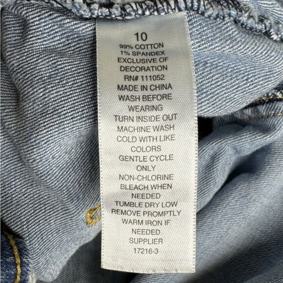 A.N.A Women's Size 10 Blue Light Wash Rose Embellished Distressed Stretch Jeans - Picture 8 of 8